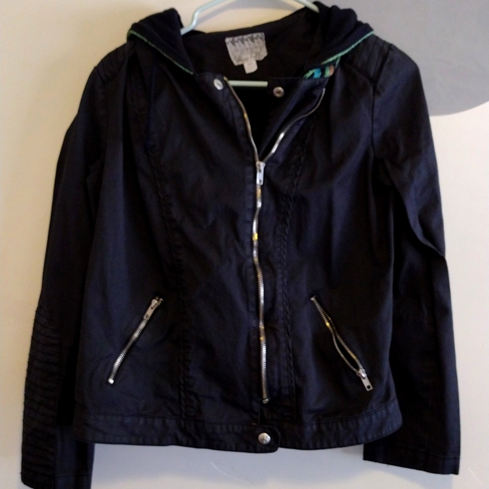 Black Zip up Jacket w/ hood - size Medium Others follow brand